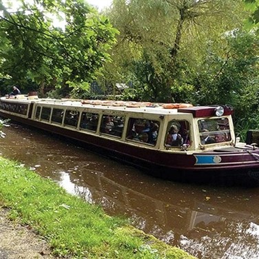 Buxton & Peak District Canal Cruise with Lunch
